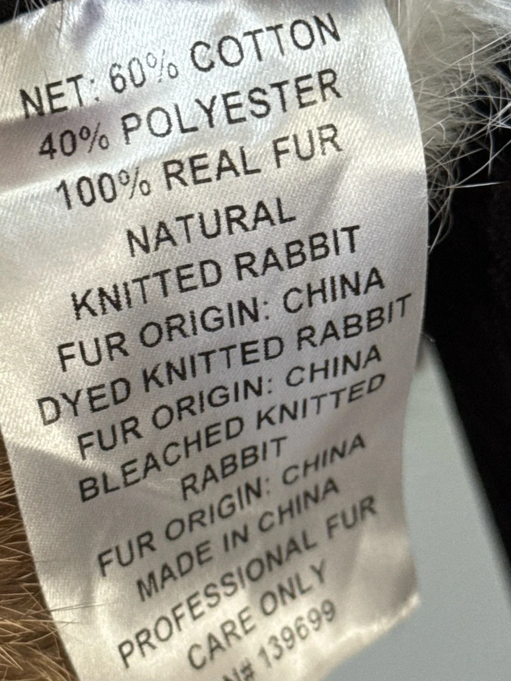 Jocelyn Women’s Real Rabbit Fur Infinity Scarf Petal Multi Chevron Color. NWT!